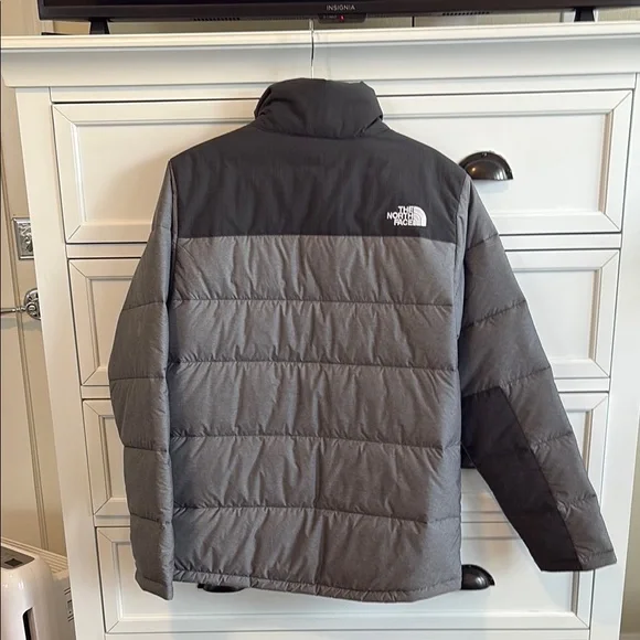 The North Face Boys’ Balanced Rock Insulated Jacket Size 18/20 XL Two Toned Grey - Picture 3 of 10
